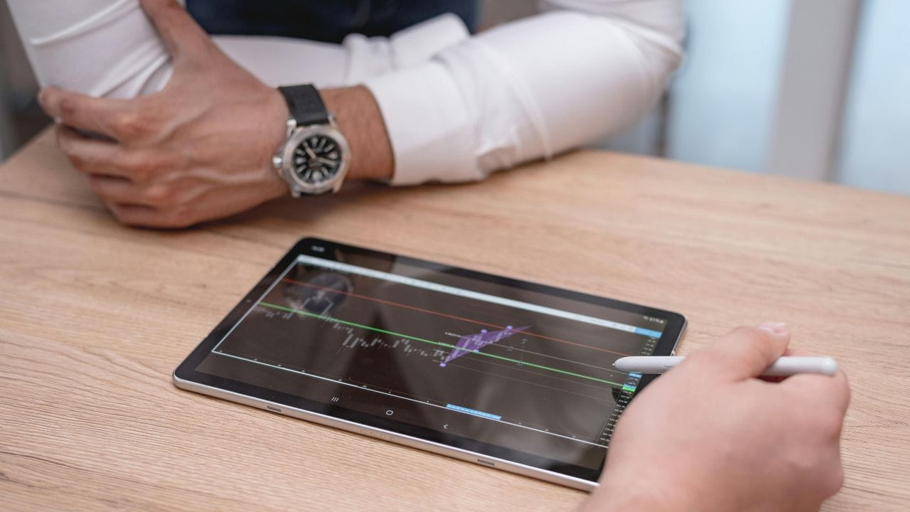 Teknologi Informasi Digital Adalah Ilustrasi tentang Teknologi Informasi Digital Adalah