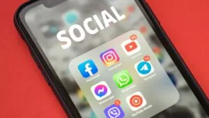 Apa yang Dimaksud Dengan Teknologi Digital dan Media Sosial Apa yang Dimaksud Dengan Teknologi Digital dan Media Sosial
