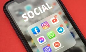 Apa yang Dimaksud Dengan Teknologi Digital dan Media Sosial