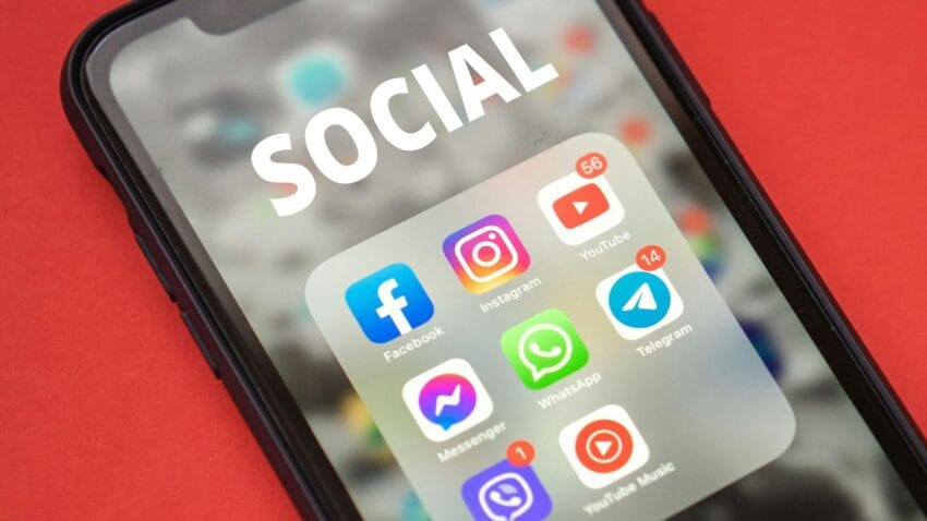 Apa yang Dimaksud Dengan Teknologi Digital dan Media Sosial