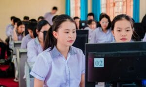 Bagaimana Digitalisasi Pembelajaran Mempercepat Penguatan Literasi, Numerasi, dan Sains, Serta Strategi Apa yang Paling Efektif Melalui Pemanfaatan Teknologi Digital?
