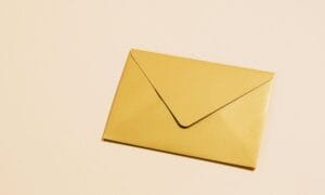 Perbedaan Email Bisnis dan Surat Bisnis
